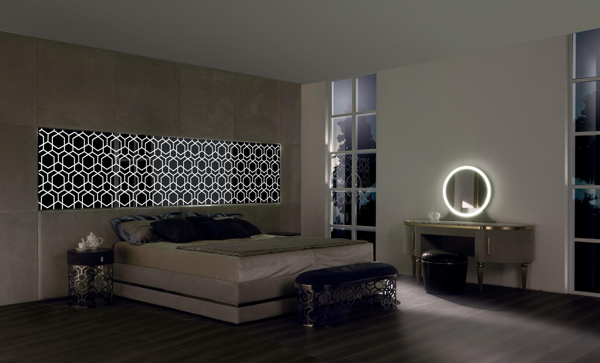 Round metal bedside table with drawers | Lucy by Longhi