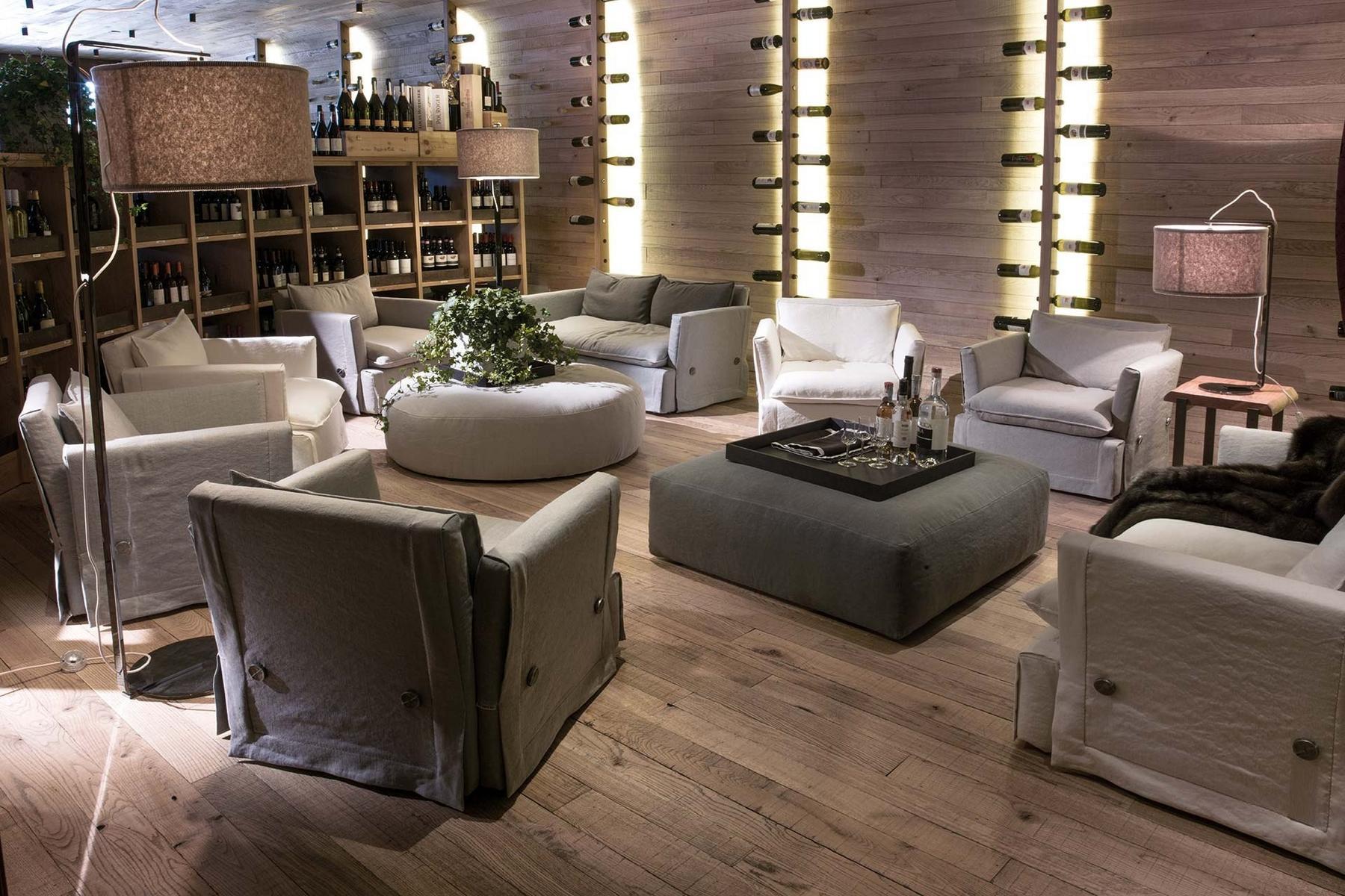 Fabric armchair with removable cover with armrests | Kimono Junior by Frigerio