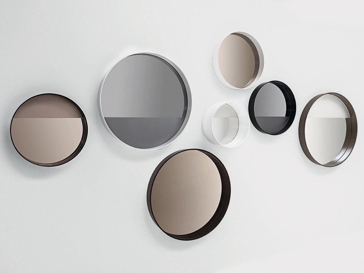 Round wall-mounted framed mirror | Horizon Linea by Sovet