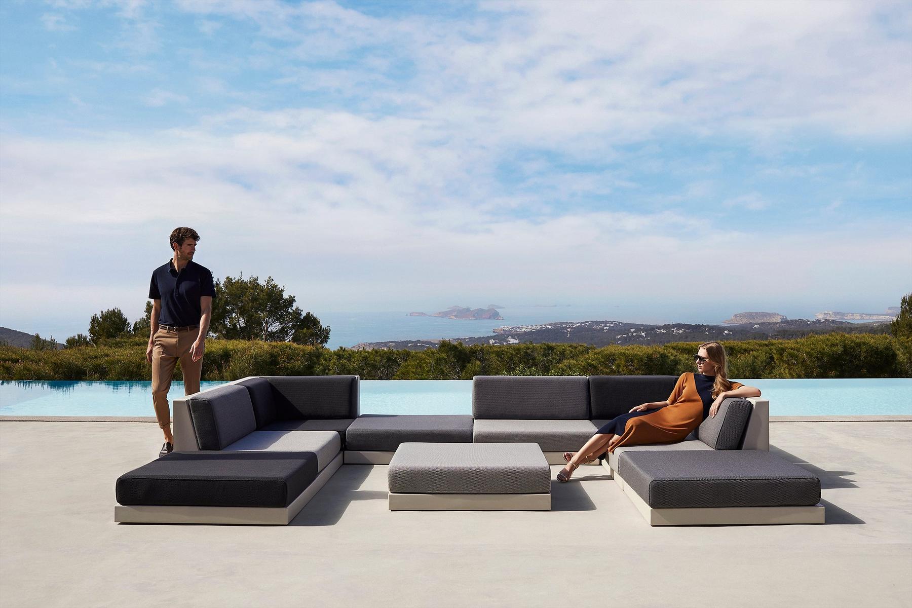 Modular fabric garden sofa | Pixel by Vondom