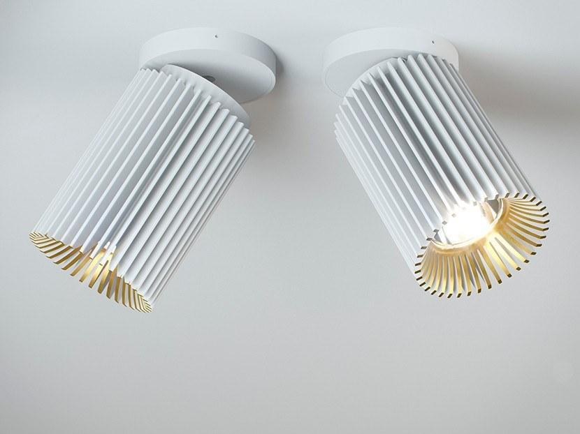 Adjustable ceiling aluminium spotlight | Coolfin Move by Dark