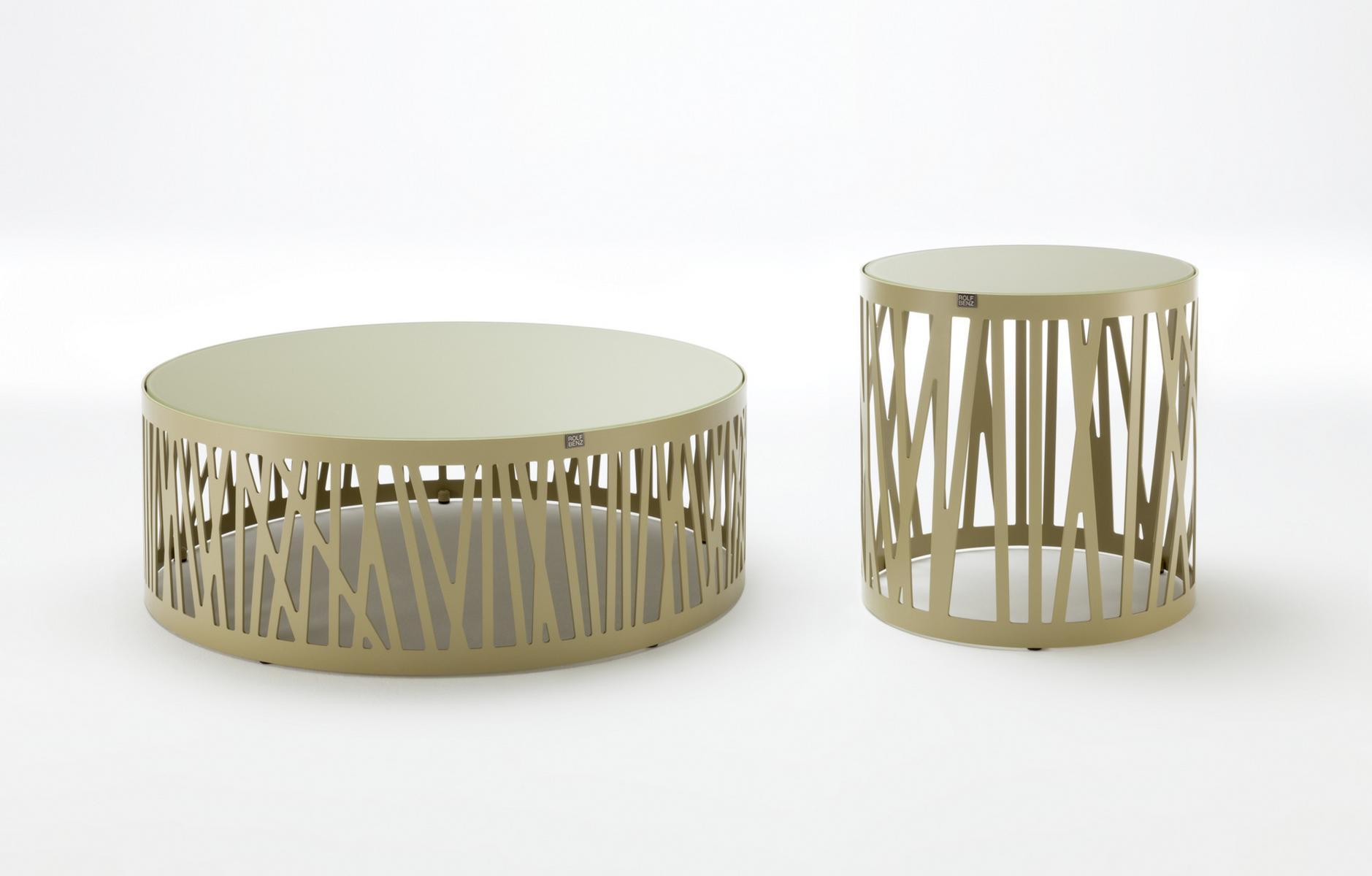 Round glass and steel coffee table | 8330 by Rolf Benz