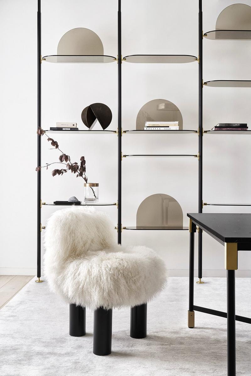 Upholstered fur armchair | Botolo Low by Arflex
