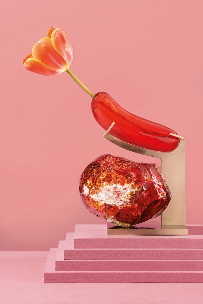 Glass and brass vase | Metamorfosi by Visionnair