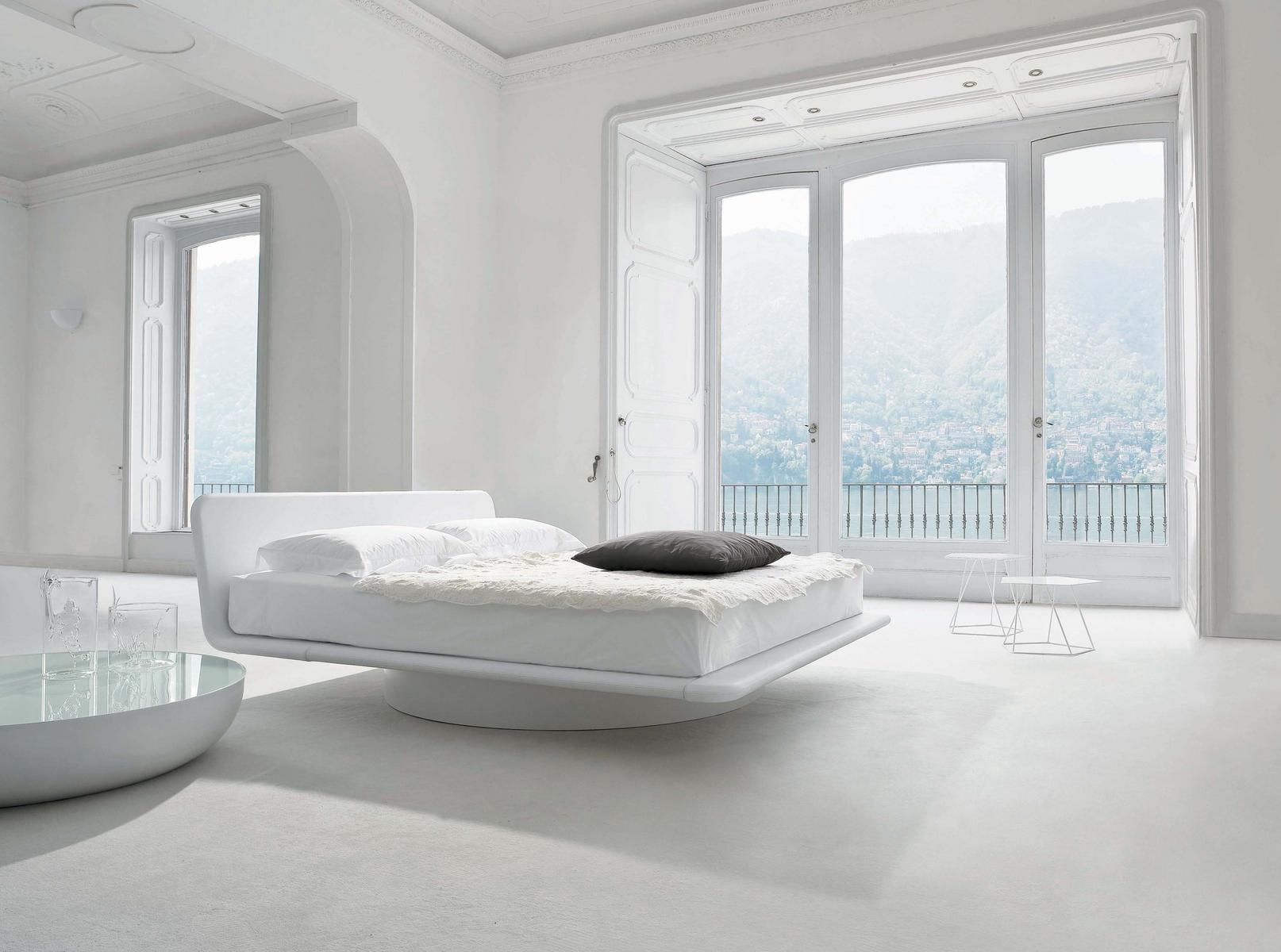 Swivel upholstered bed | Giotto by Bonaldo