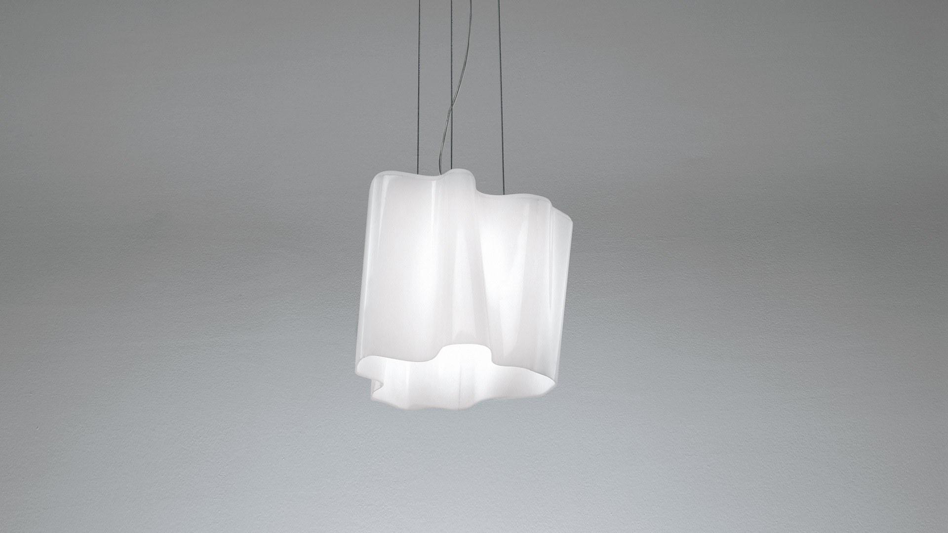 Blown glass pendant lamp | Logico by Artemide