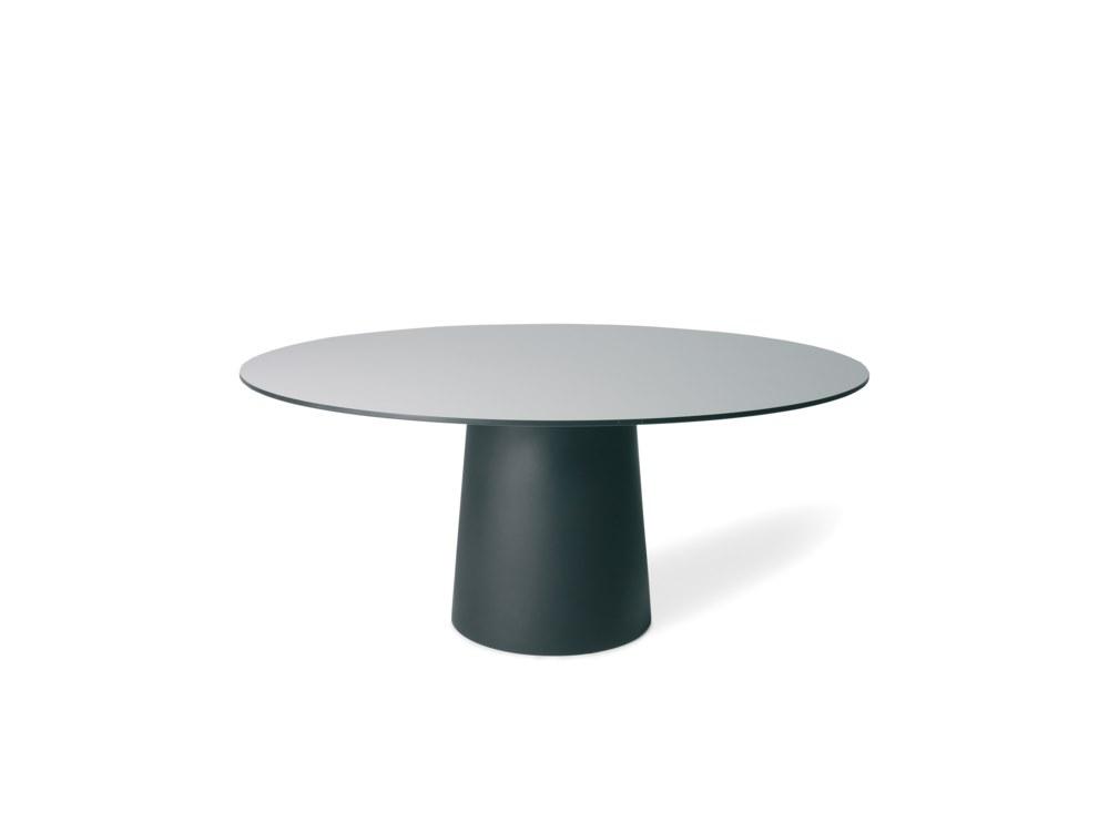 Oval table | Container Classic Oval 210 by Moooi