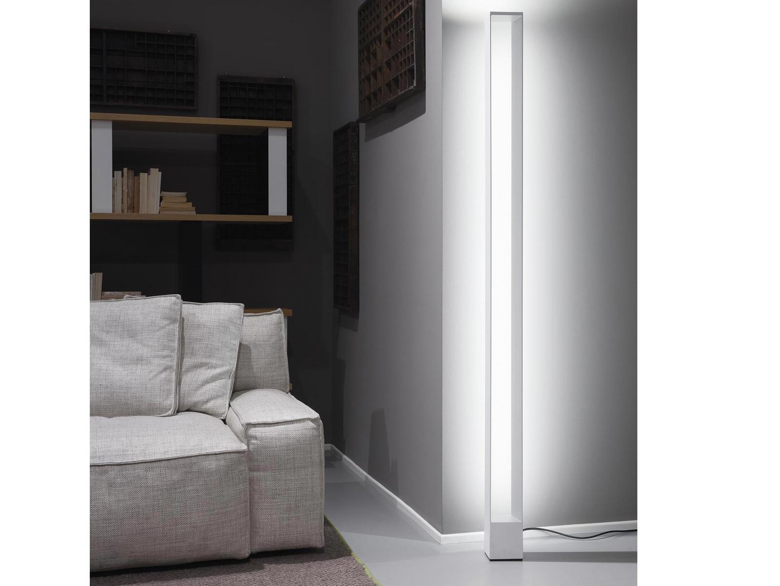 LED indirect light aluminium floor lamp | Tru by Nemo