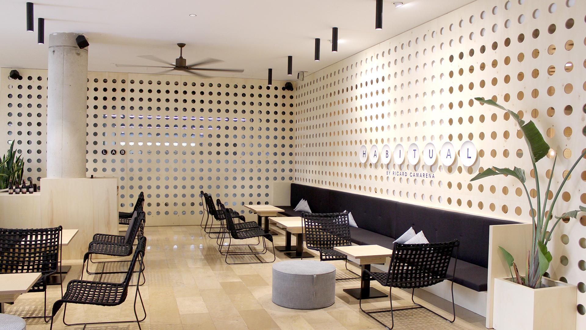 LED aluminium ceiling lamp | Scope 35 Surface by Arkoslight