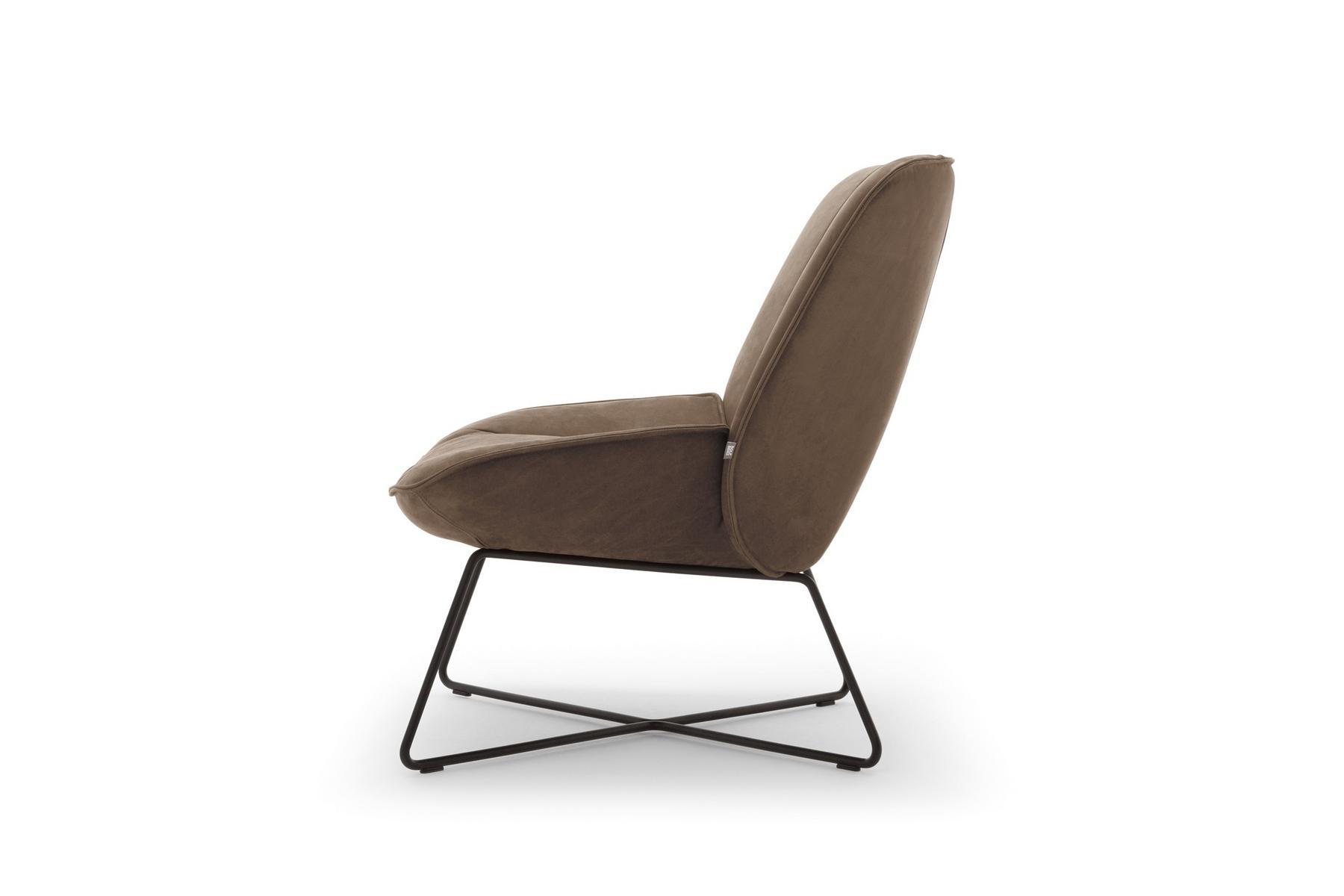 Upholstered leather armchair | 383 by Rolf Benz