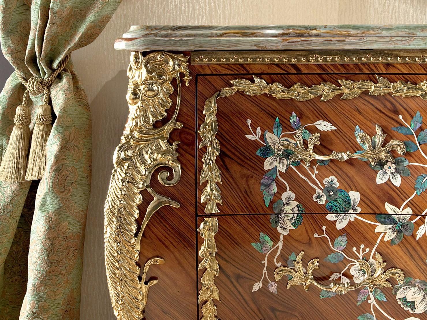 Baroque wooden sideboard with drawers | 13604 by Modenese Gastone