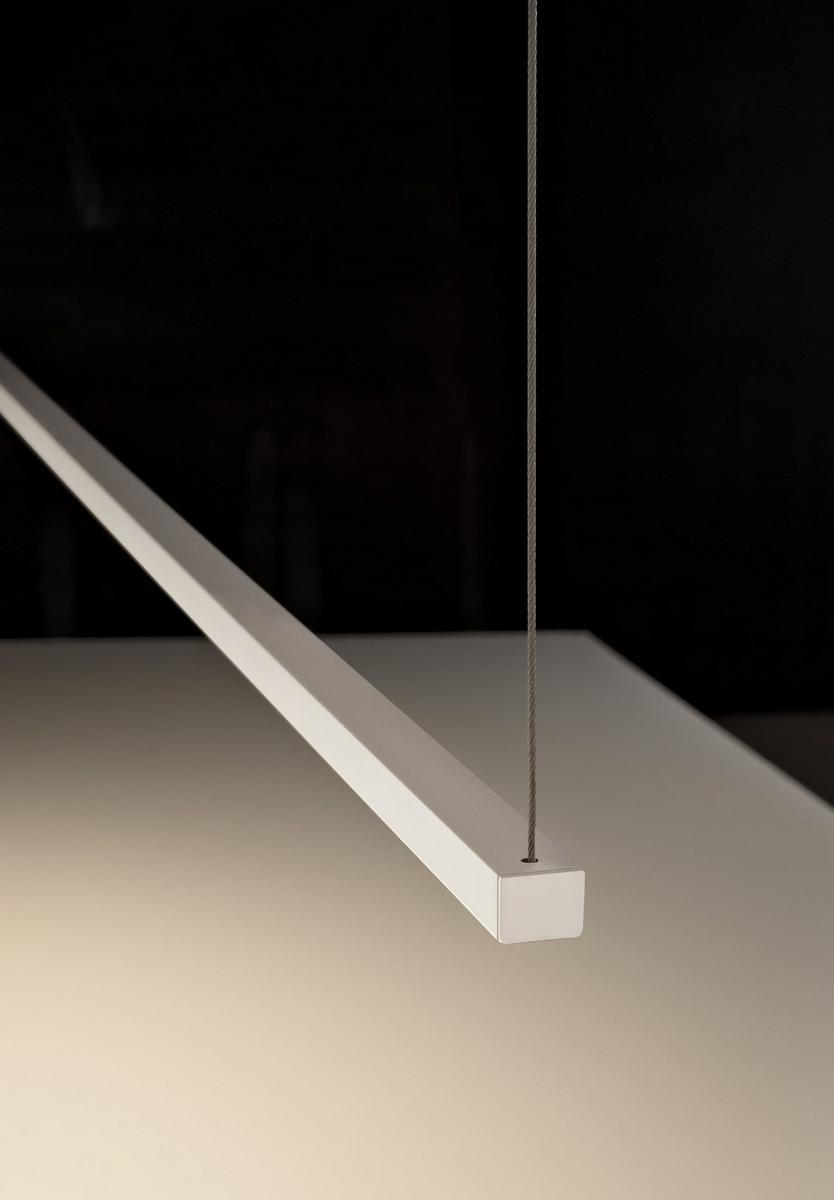 LED aluminium pendant lamp | Straight by Olev