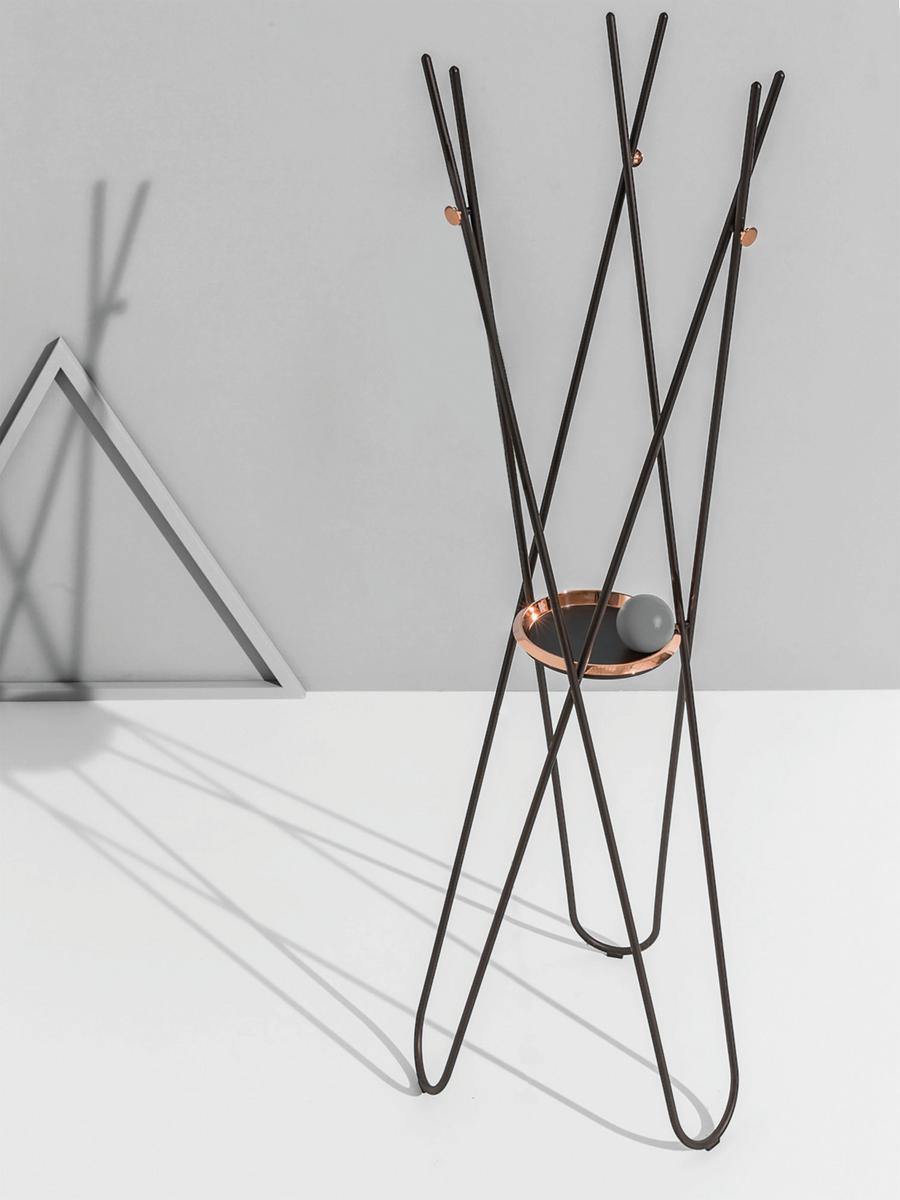 Metal coat stand | Wdrobe by Sovet