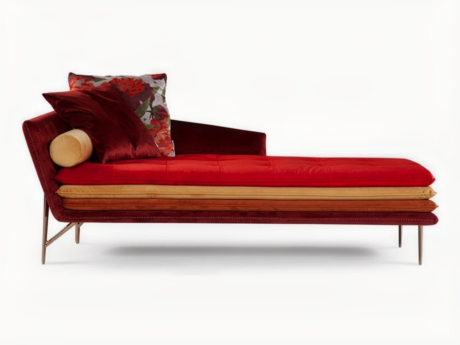 Elegant Day Bed from Mater Familias collection, symbolizing women's heritage and Matera's culture; features comfortable padding and embracing frame for a unique comfort experience. | Mater Familias by Calia Italia
