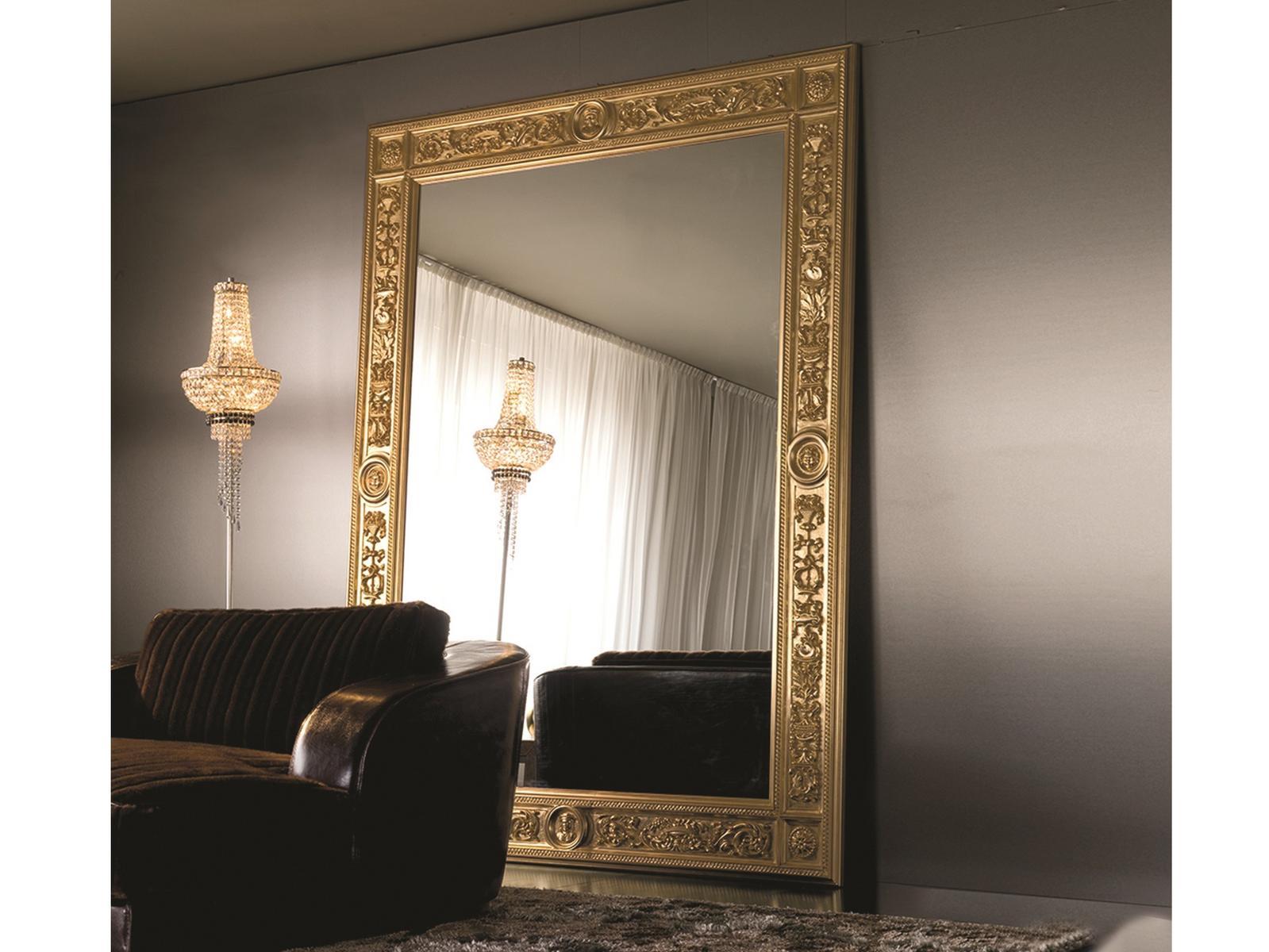 Rectangular lacquered mirror | Emperor by Longhi