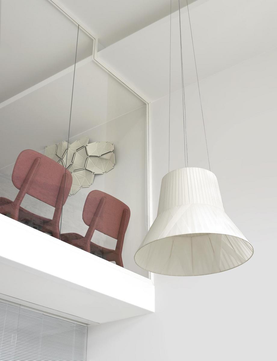 Polyester pendant lamp | Audrey by Ligne Roset