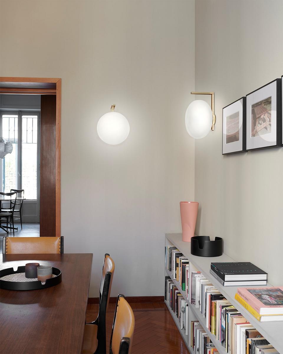 Direct light blown glass wall lamp | Alba 174 / 194 by Oluce