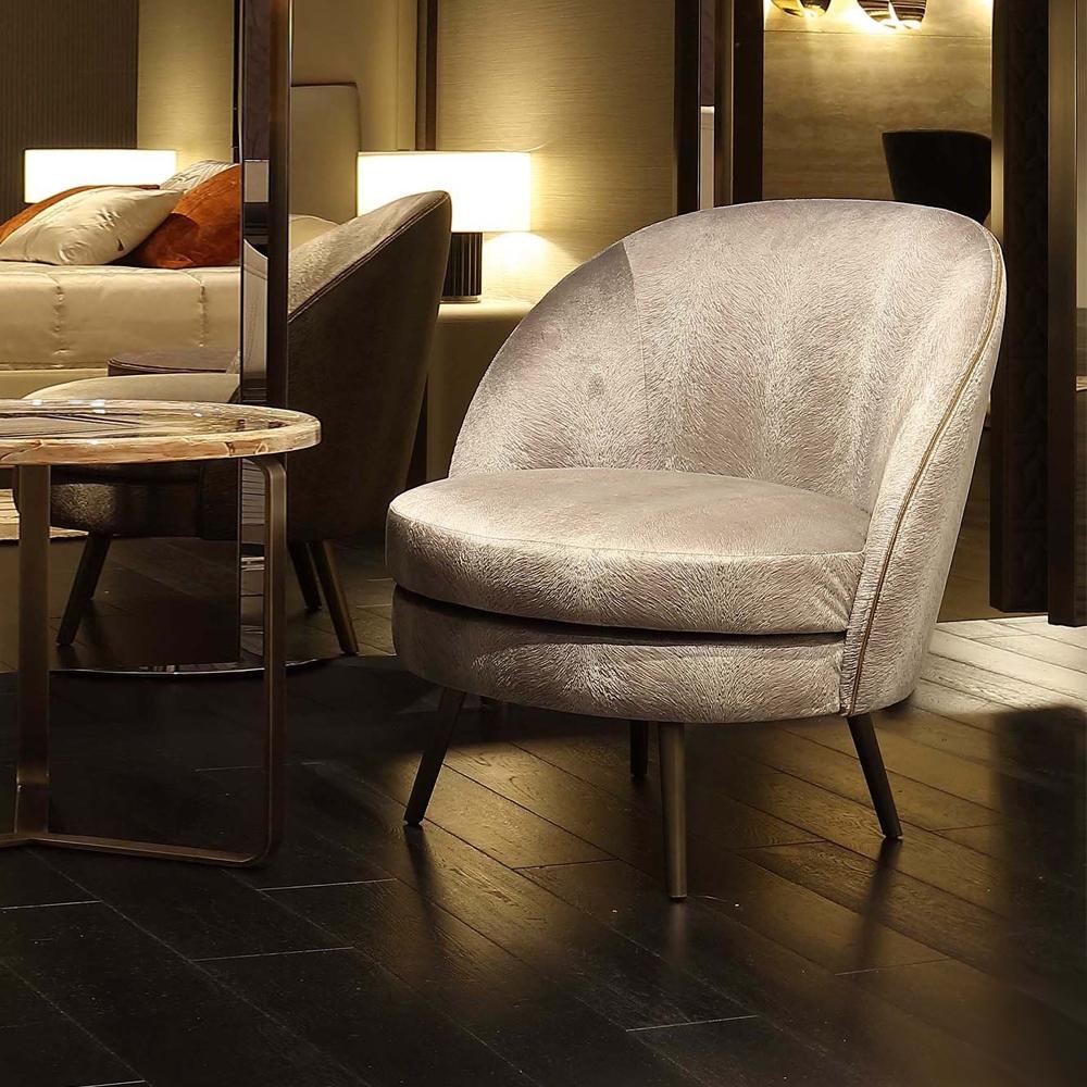Fabric armchair in a luxury style | Perla by Rugiano