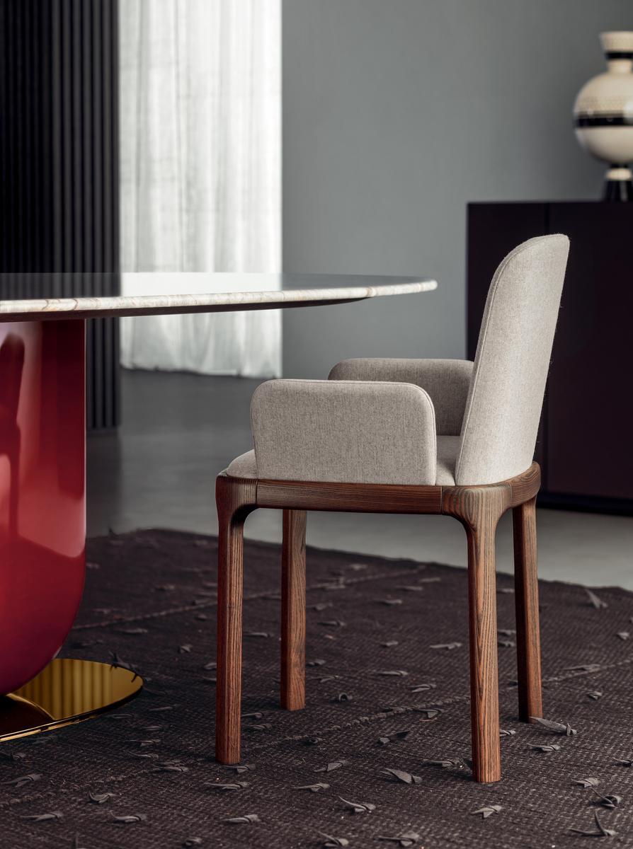 Upholstered leather chair | Inari by Pianca