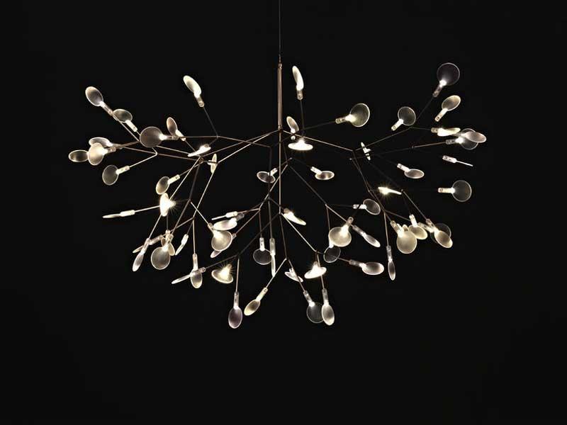 Adjustable metal pendant lamp | Heracleum by Moooi