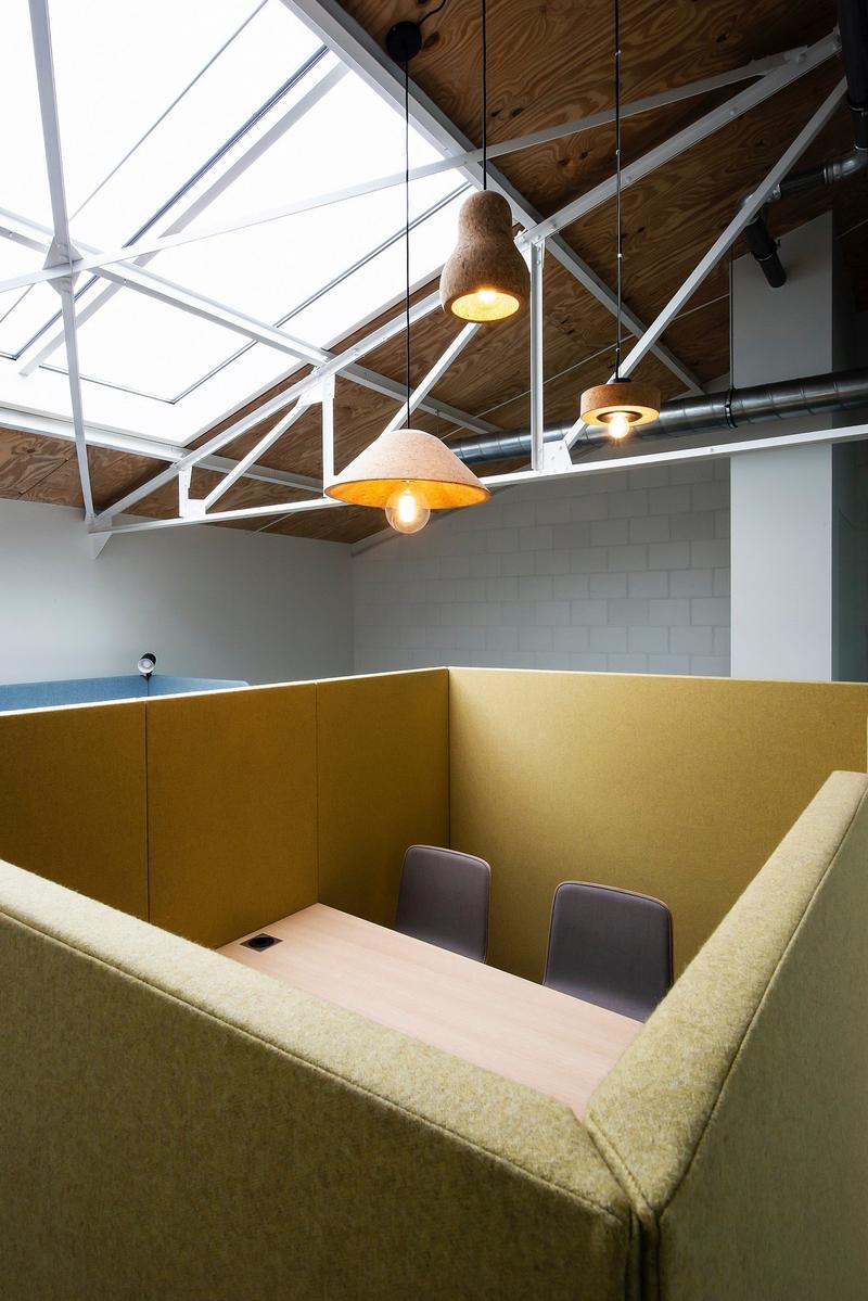 LED cork pendant lamp | Capitano by Dark