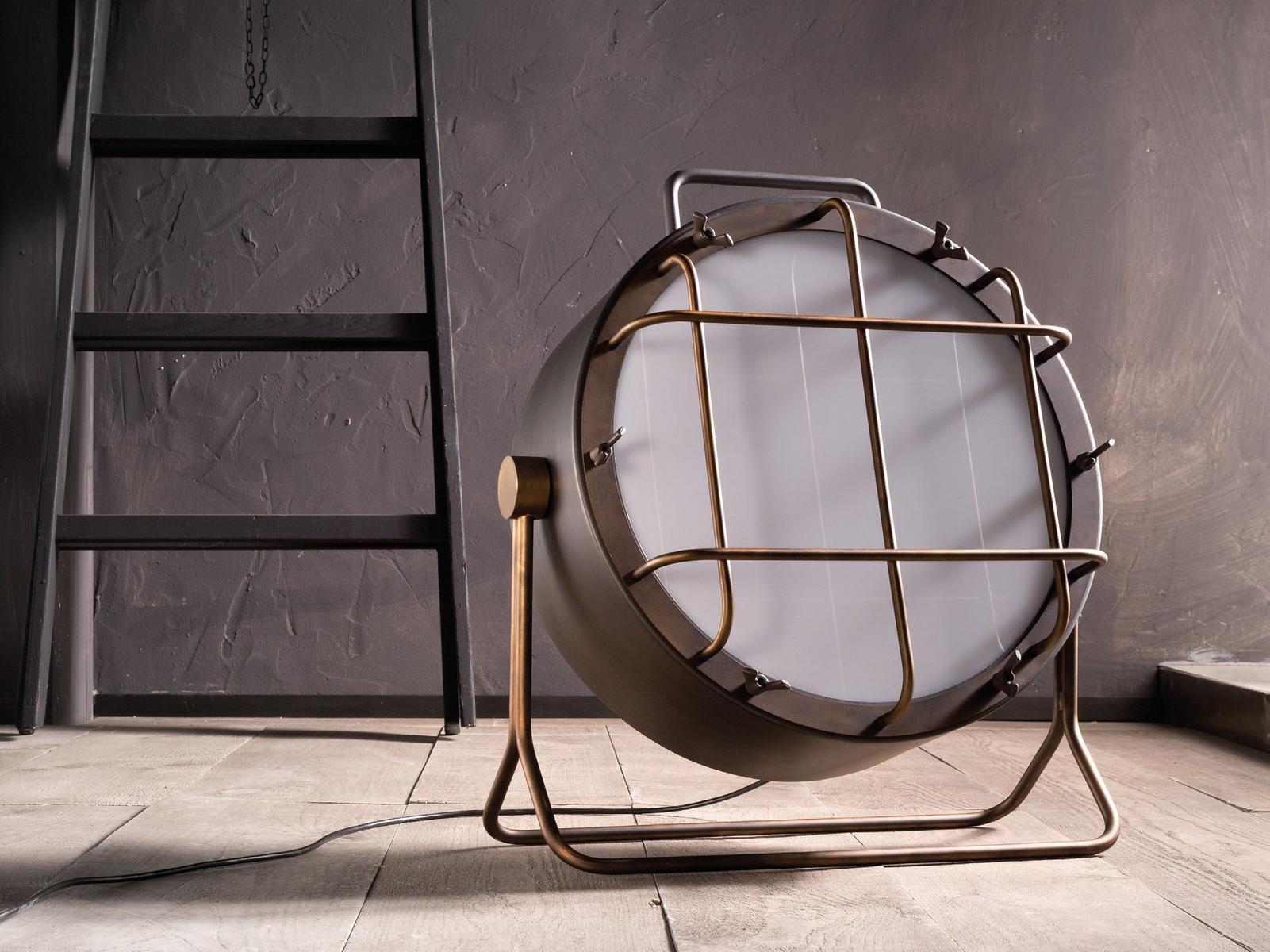 LED adjustable iron floor lamp | Cantiere by Zava