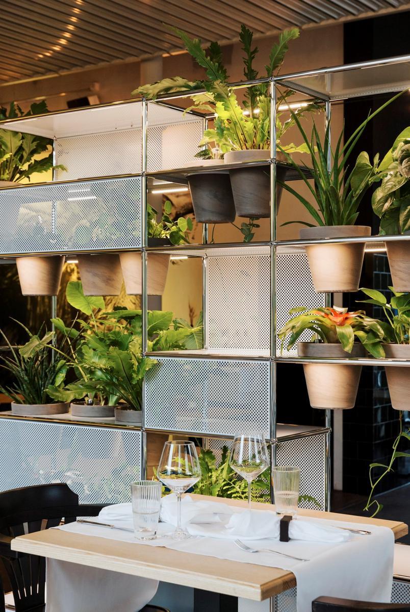 Sectional shelving unit | World Of Plants For Haller by USM