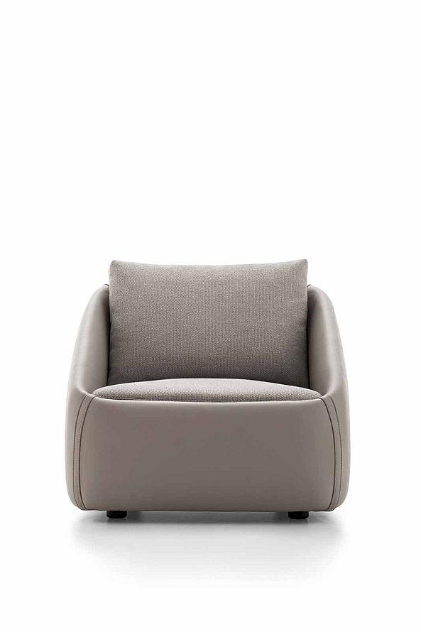 Upholstered armchair | Bend by Ditre Italia