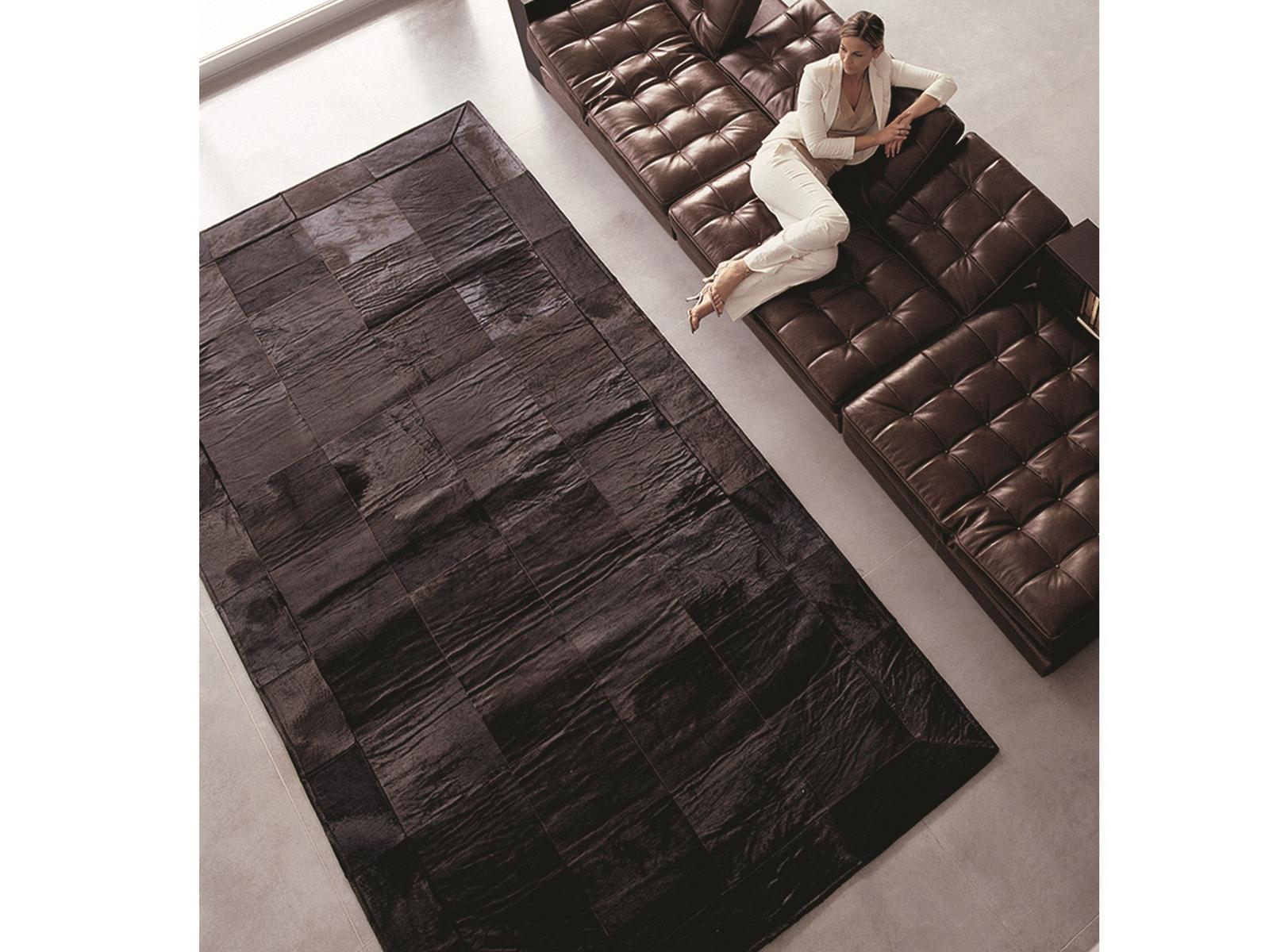 Square rug | Cow Carpet by Longhi