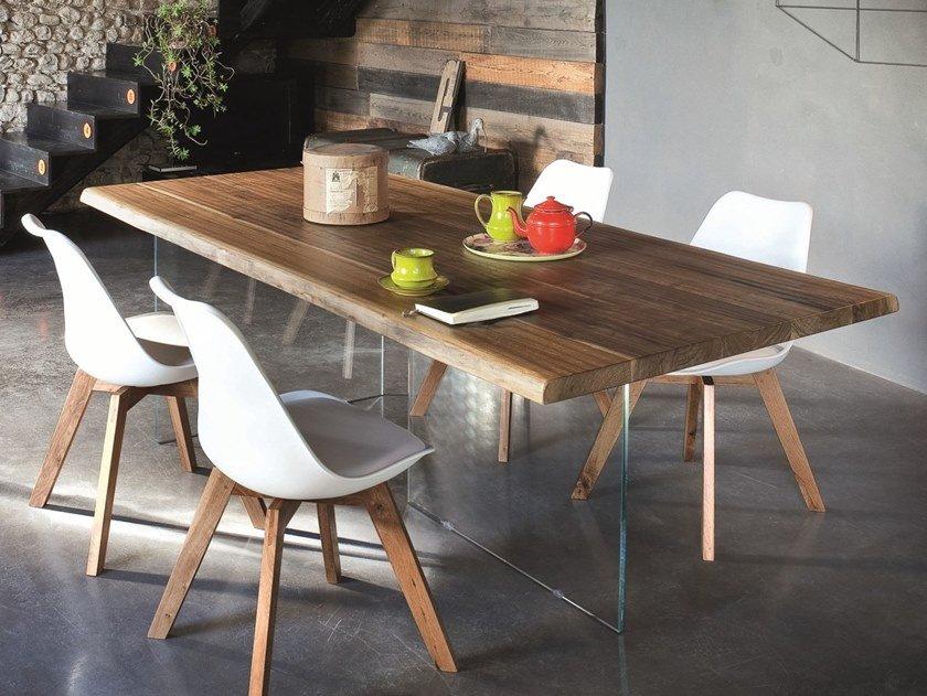 Rectangular walnut dining table | Toronto + Ice by Altacorte
