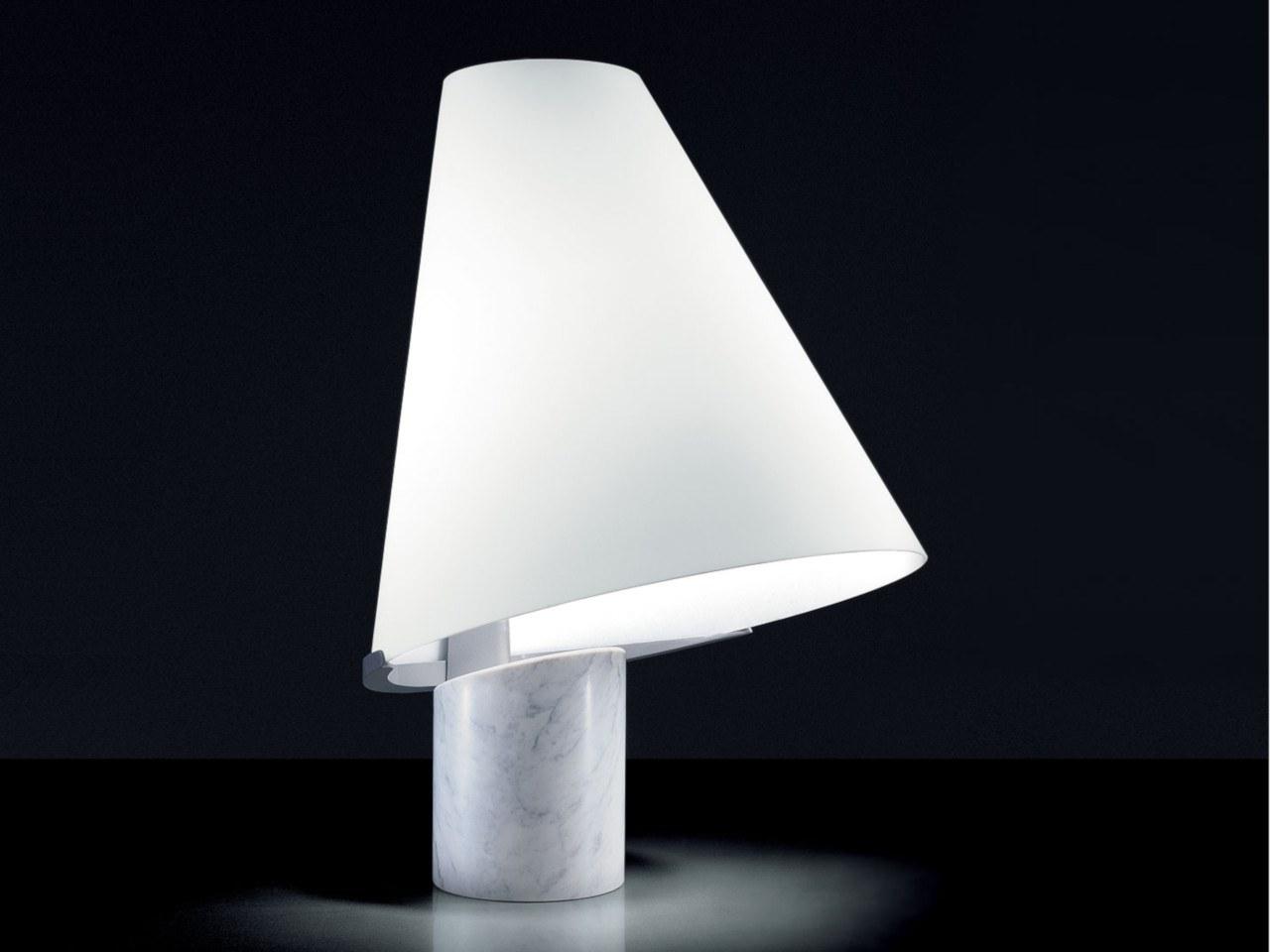 LED Carrara marble and blown glass table lamp | Micene by Leucos