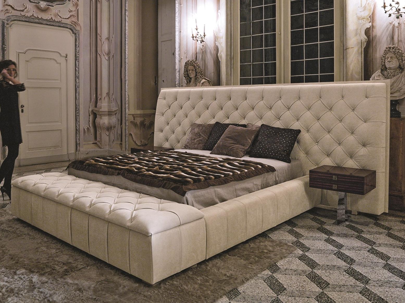 Fabric bed with upholstered headboard | Napoleon by Longhi
