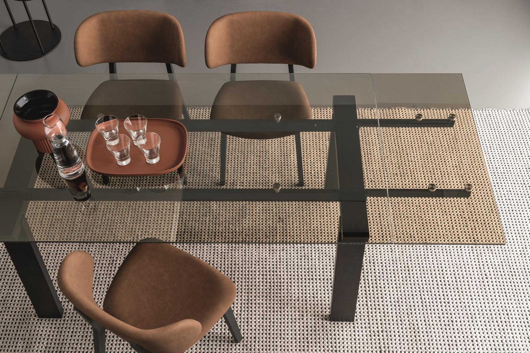 Extending rectangular wood and glass table | Levante by Calligaris