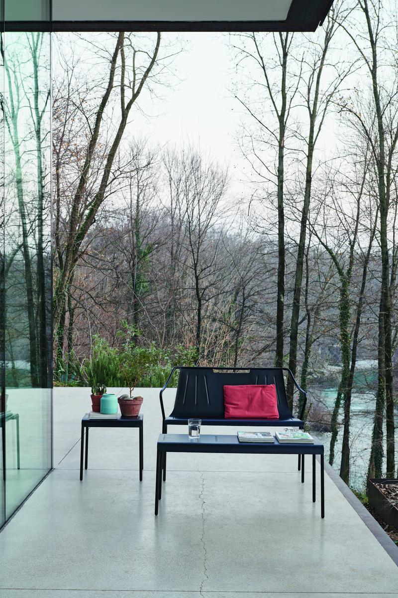 Rectangular steel garden side table | Ola by Midj