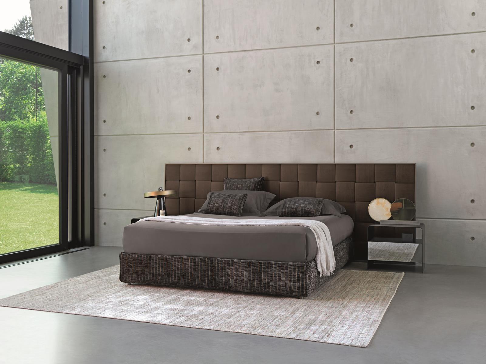 Double bed with high headboard | Jaipur by Flou