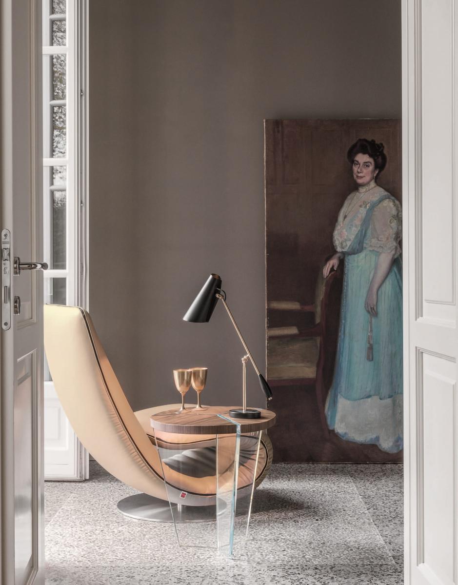 Triangular wood and glass high side table | Aida by Tonin Casa