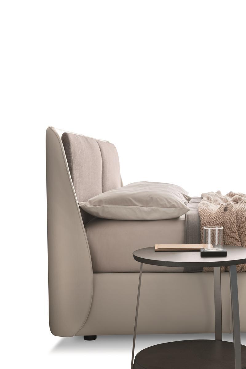 Leather bed with upholstered headboard | Bend by Ditre Italia
