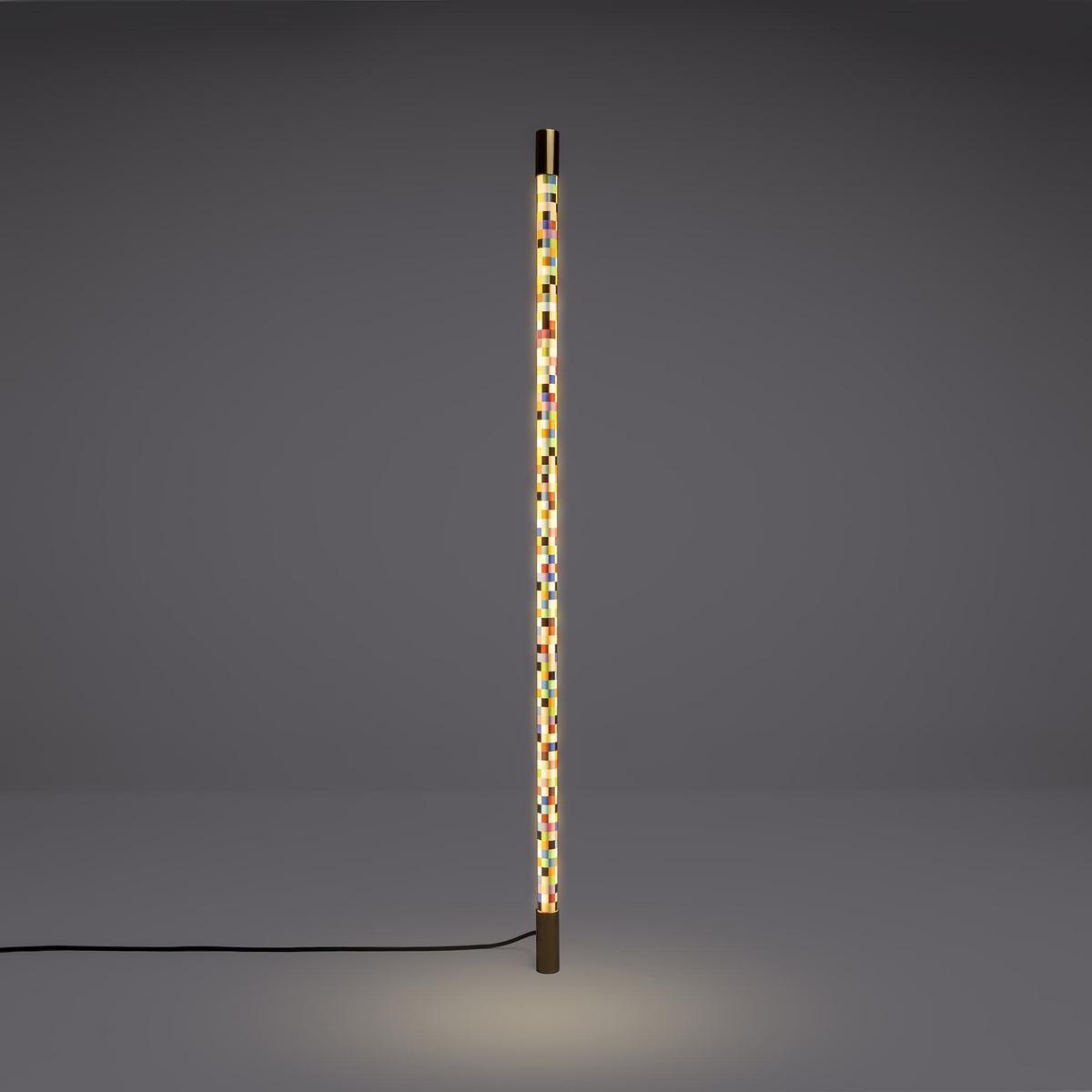 LED plastic floor lamp | Linea Pixled by Seletti