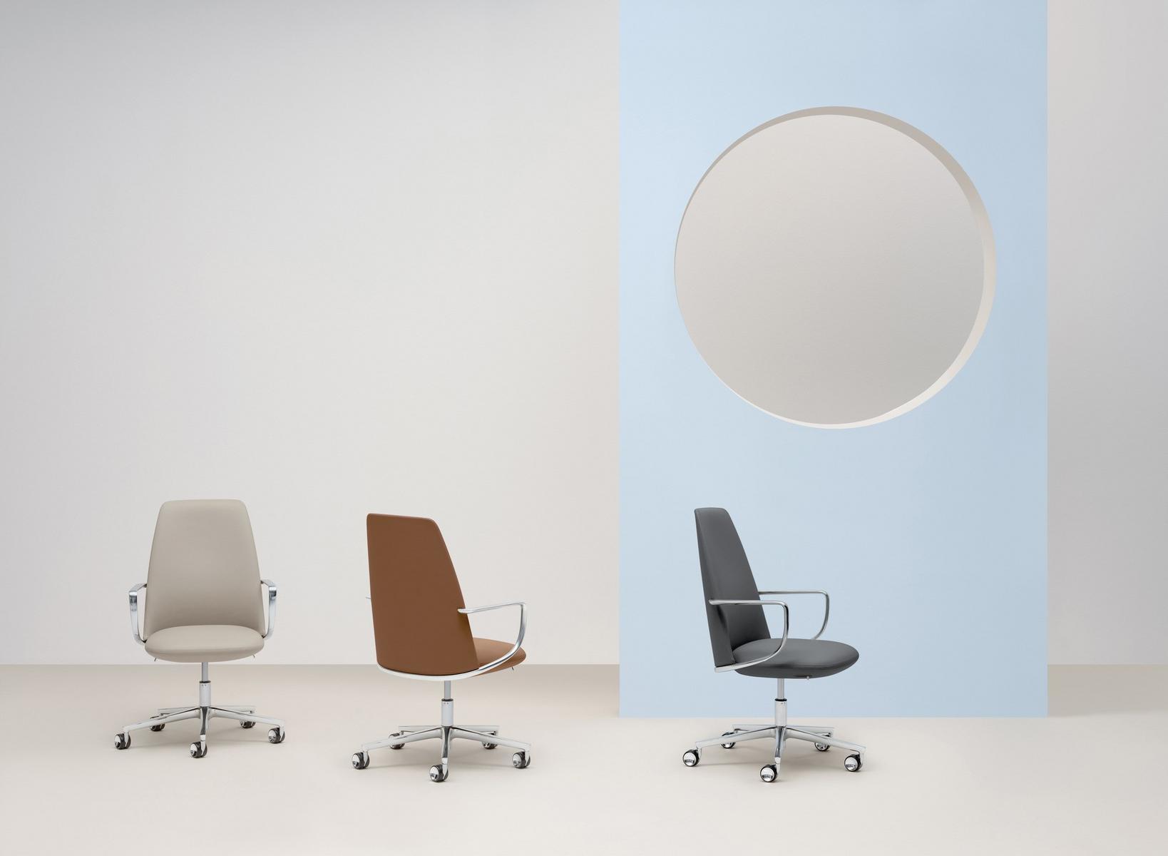 Executive chair with 5-spoke base | Elinor 3755 by Pedrali