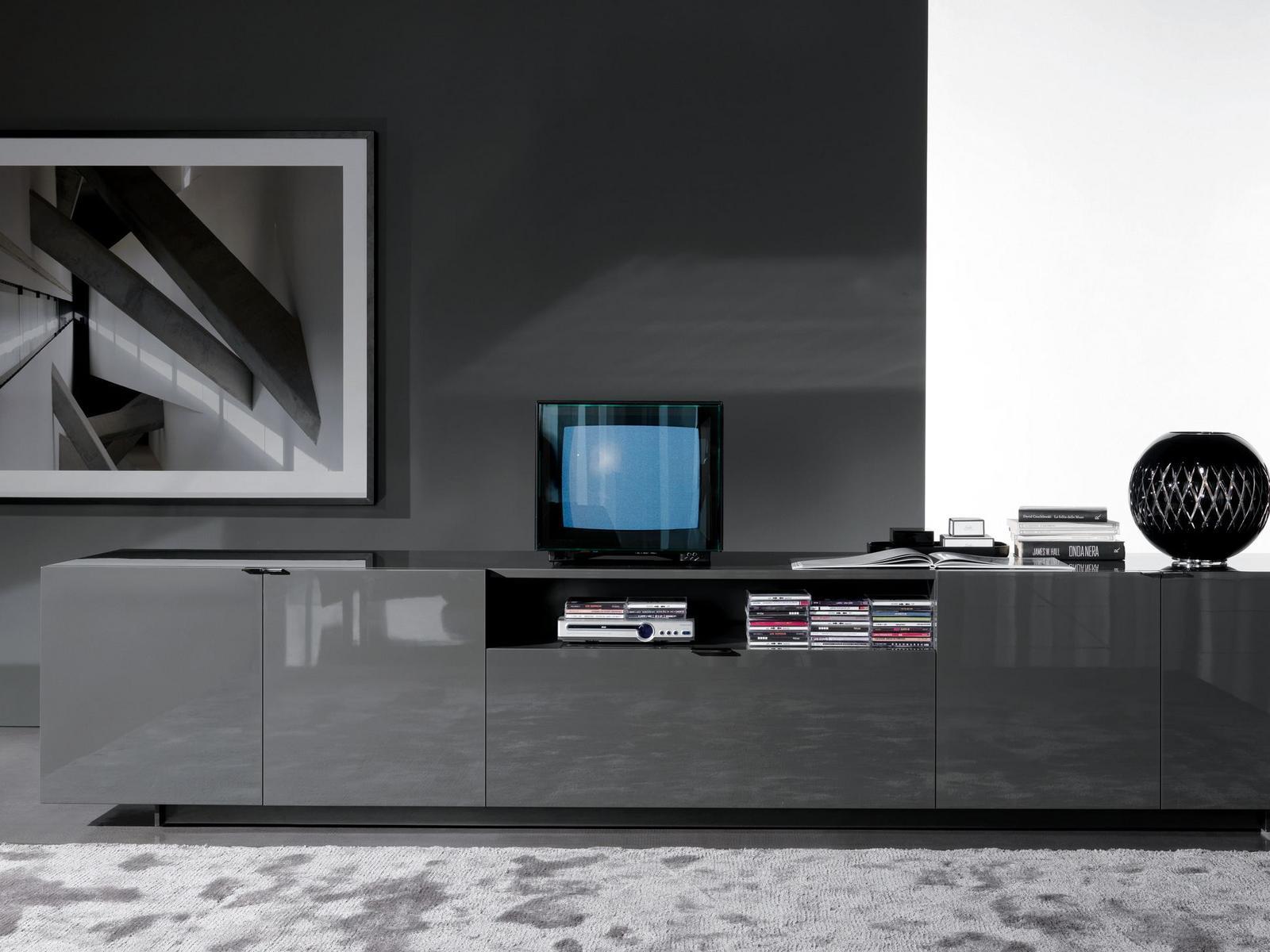 Sideboard | Harvey Line by Minotti