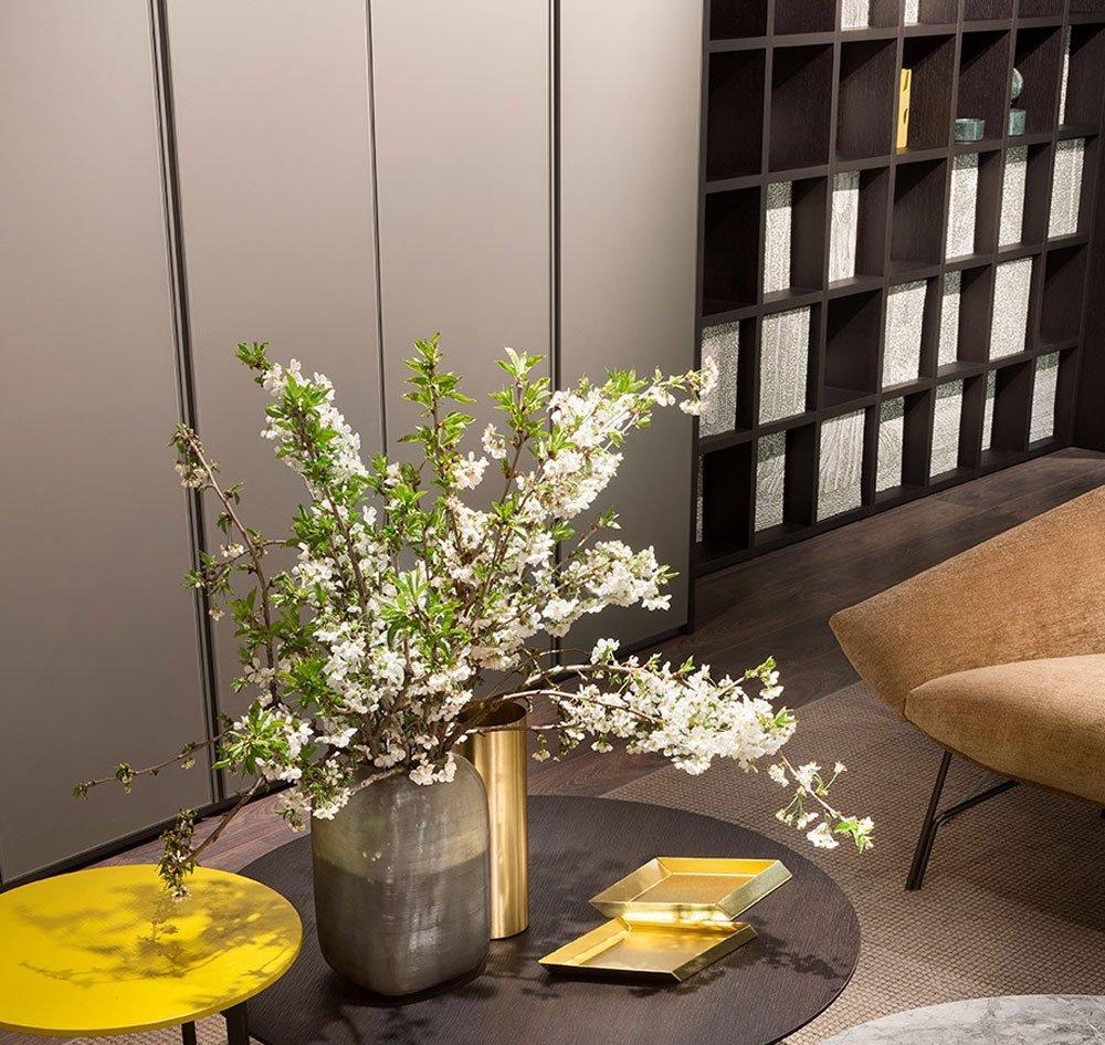 Wardrobe with sliding doors | Emery by Lema