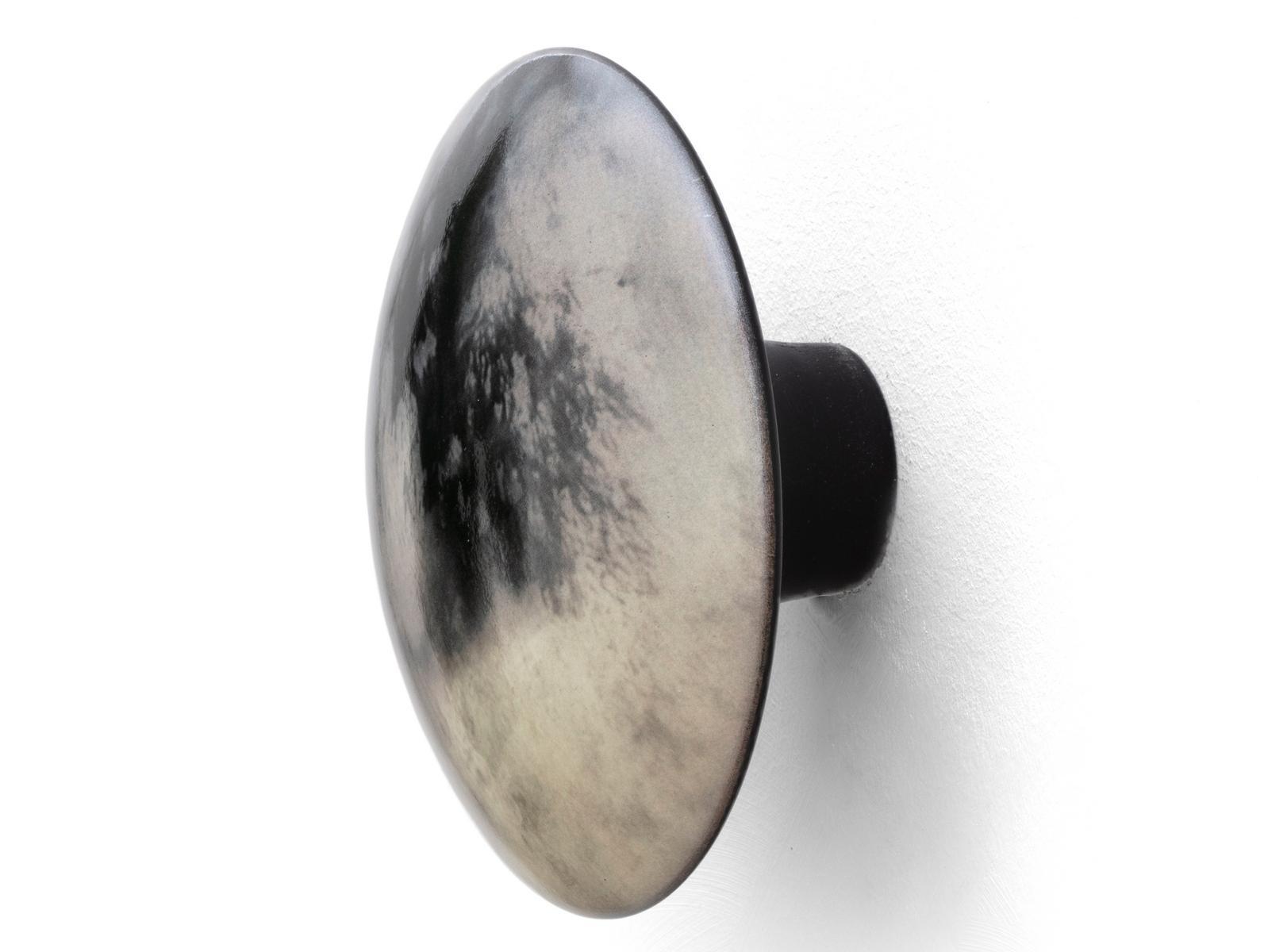 Wall-mounted oak coat rack | Titan by Seletti