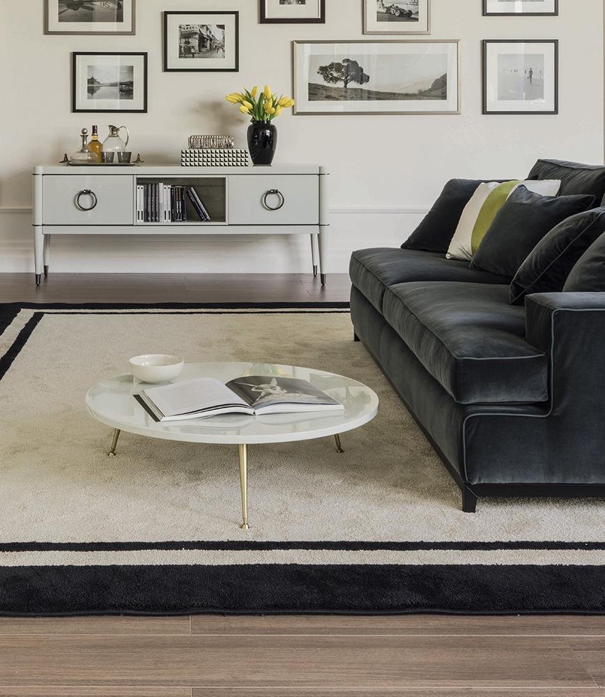 Triangular wood coffee table | Camelia by Galimberti Nino
