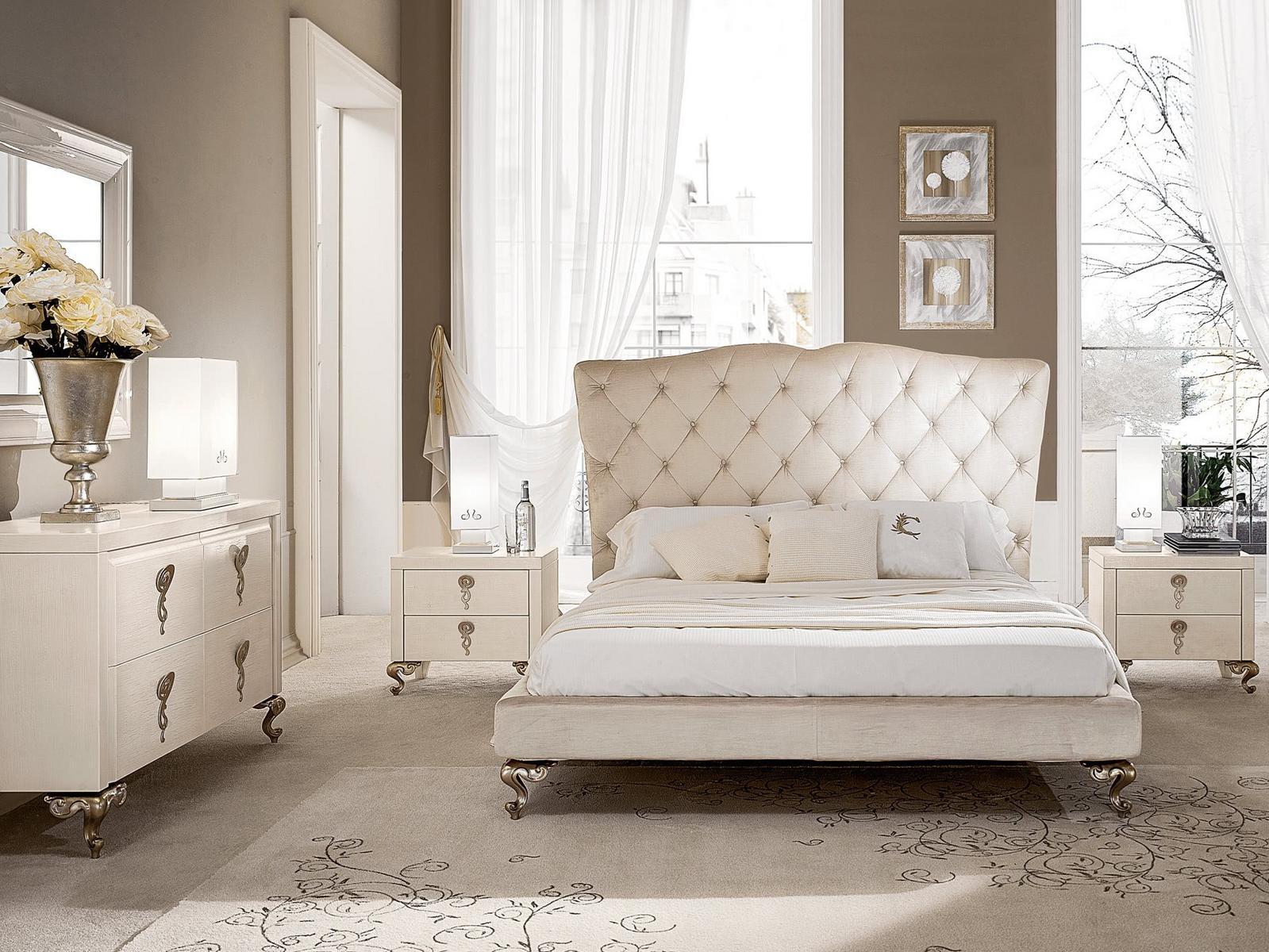 Upholstered double bed with high headboard | George by Cantori