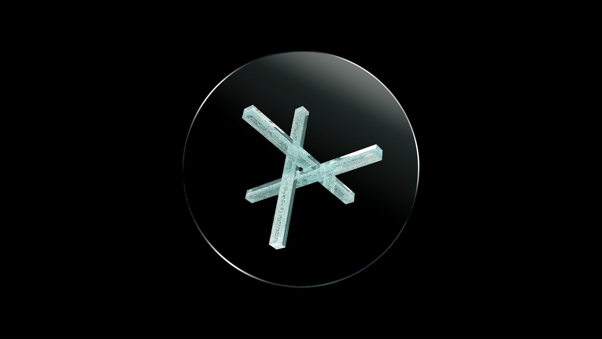 Round glass dining table | Transeo Craquelè by Reflex