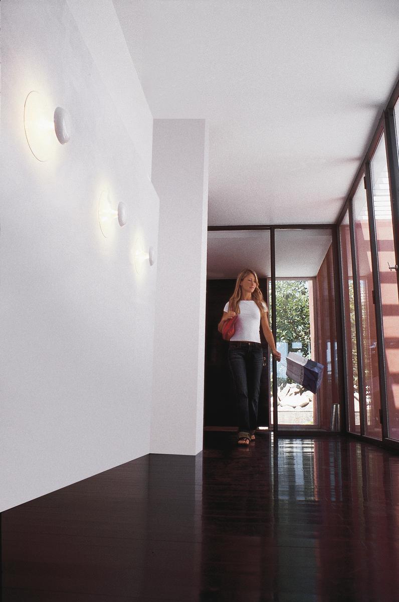 Wall lamp | Funnel by Vibia