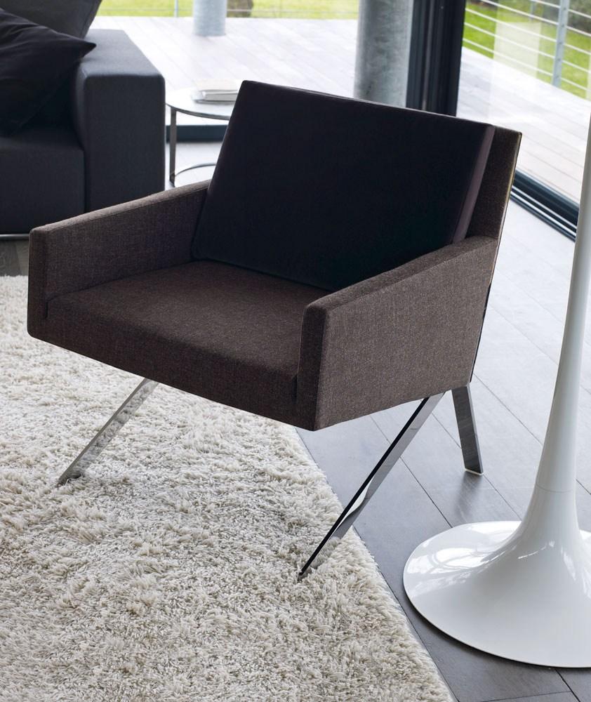 Fabric easy chair with armrests | Theo by B&B Italia