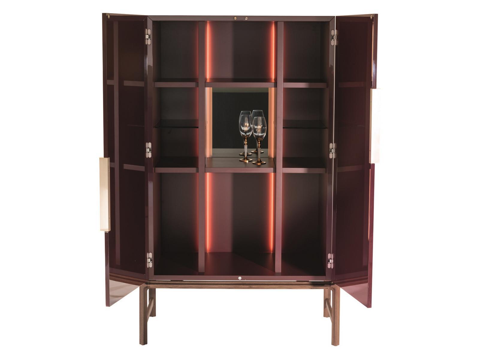 Wooden bar cabinet with integrated lighting | King's Cross by Visionnair