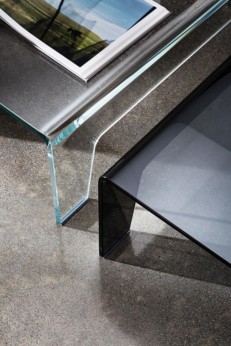 Low rectangular glass coffee table | Frog by Sovet
