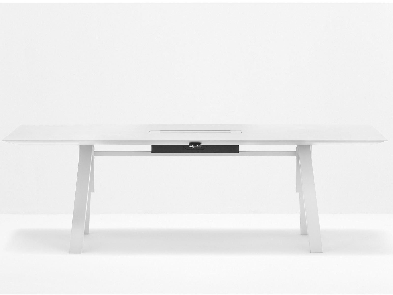 Height-adjustable rectangular office desk | Arki-table Adjustable by Pedrali